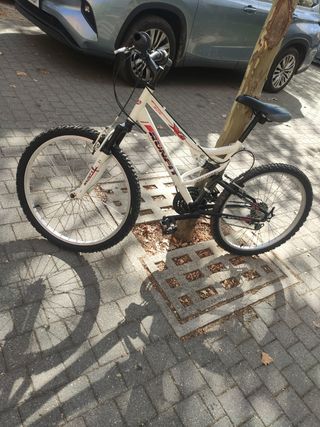 Bicicleta MTB