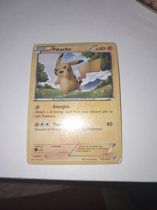 Carta Pokémon Pikachu 2011
