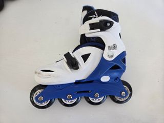 Pattini in linea bambino blu e bianchi