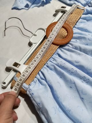 Completo top e shorts azzurri 14 anni