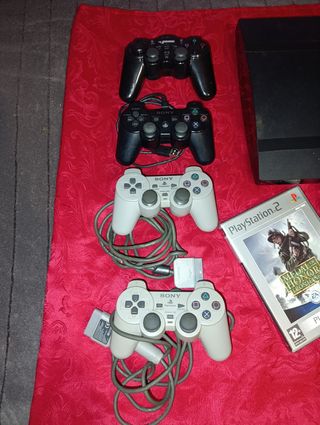 Lote PS3 + mandos + 3 juegos + memoria