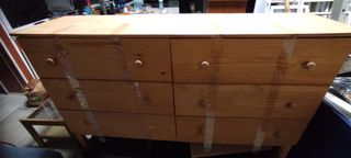 Cómoda de madera con 6 cajones