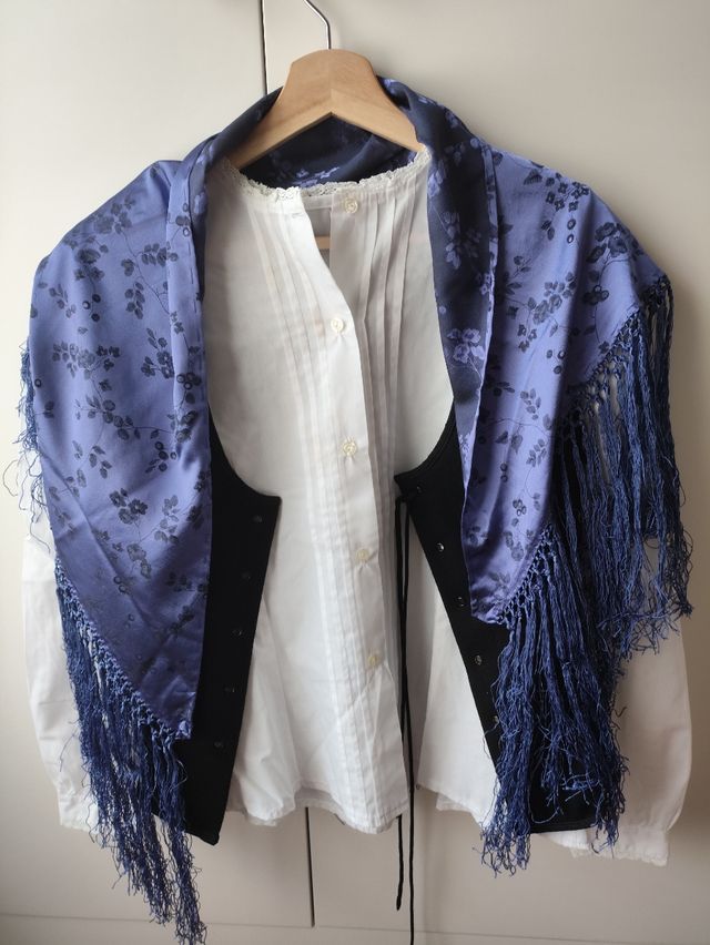 Traje ofrenda pilar baturra