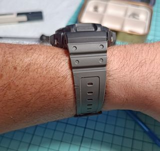 Casio G-Shock DW-6600 sin luz ni sonido