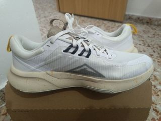 Zapatillas Nike Trail Juniper II Talla 43