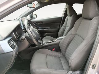 Toyota C-HR Hybrid Advance
