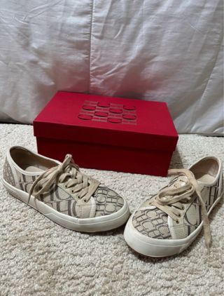 Tenis Carolina Herrera CH Beige y Marrón