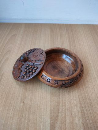 Svuotatasche legno intagliato Jugoslavia