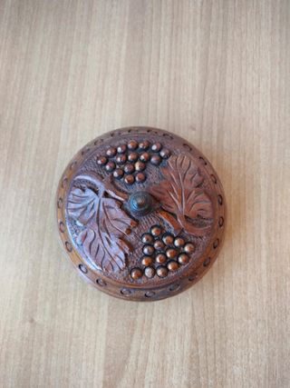 Svuotatasche legno intagliato Jugoslavia