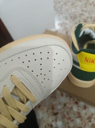 Nike Court Vision talla 43