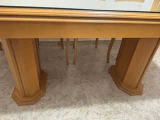 Mesa de comedor extensible y 4 sillas