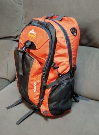 Mochila Alaska 40L Naranja y Gris