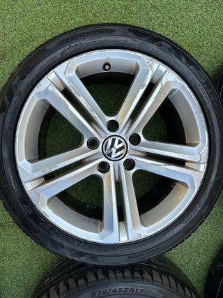Llantas Volkswagen Golf Rline 17 pulgadas 