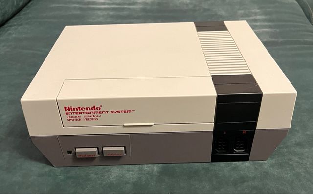 Consola Nintendo NES Beige/Gris