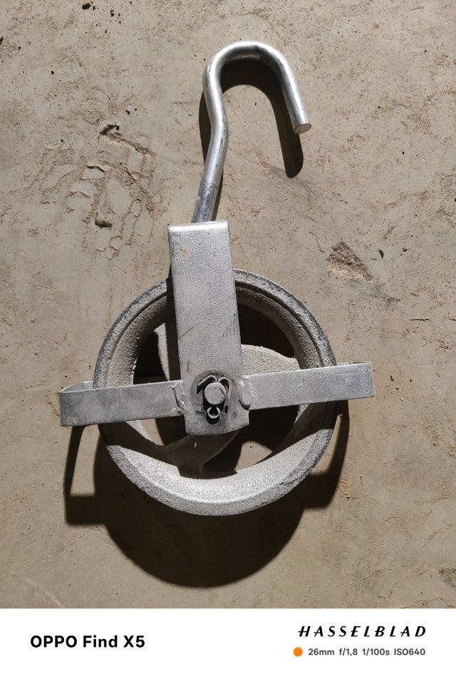 Polea de Carga con Gancho