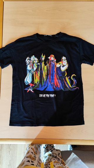T-shirt Zara villanas