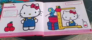 Hello Kitty: ¡un libro tierno y divertido! : un...