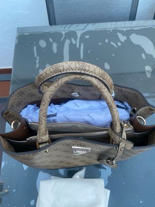 Bolso Guess Beige y Marrón Monogram