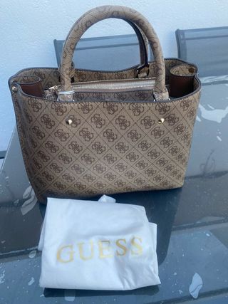 Bolso Guess Beige y Marrón Monogram