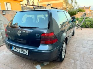 Volkswagen Golf 1.8t Gti especial edición