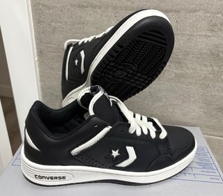 Converse Negras Talla 41 Nuevas
unisex