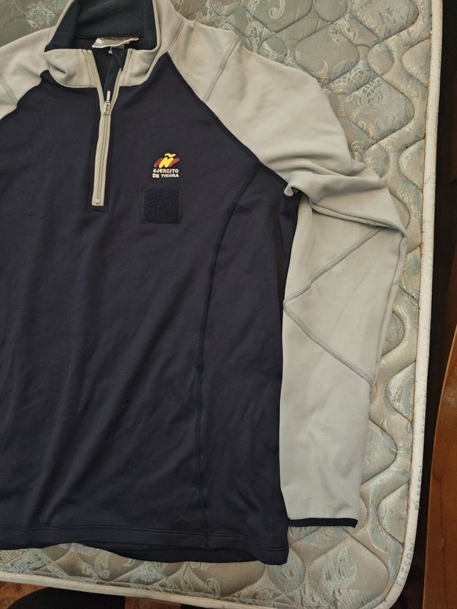 Sudadera pantalón corto y pantalón térmico militar