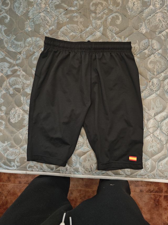 Sudadera pantalón corto y pantalón térmico militar