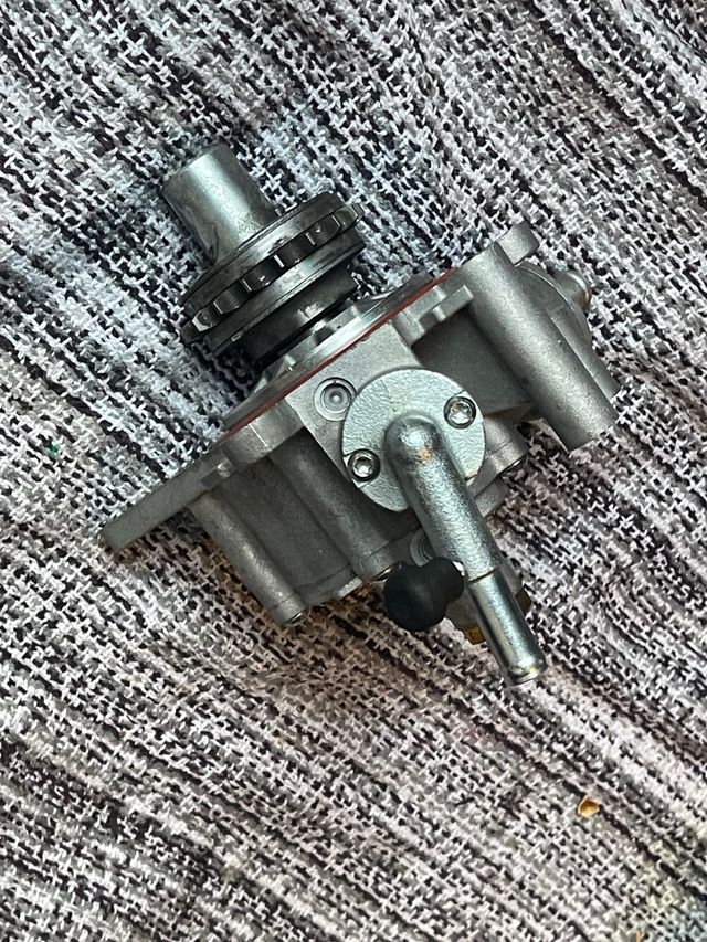 Bomba de Vacío Nissan Navara