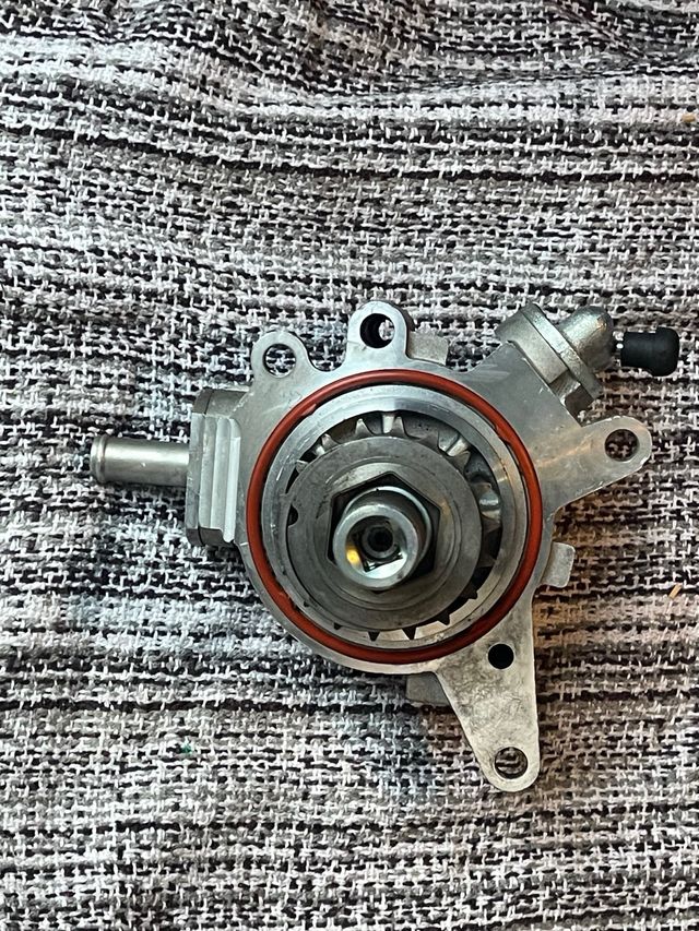 Bomba de Vacío Nissan Navara