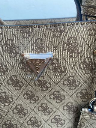 Bolso Guess Beige y Marrón Monogram