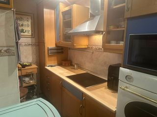 Cocina Completa Blanca y Dorada