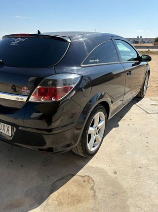Opel Astra 2006