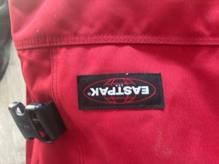 Maleta Eastpak Roja Grande
