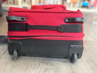 Maleta Eastpak Roja Grande