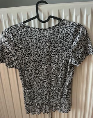 Blusa Pull&Bear floral XS