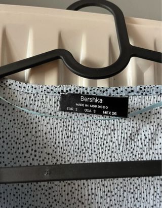 Blusa Bershka azul 