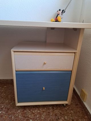Escritorio juvenil beige y azul