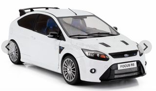 Solido 1/18 Ford Focus
