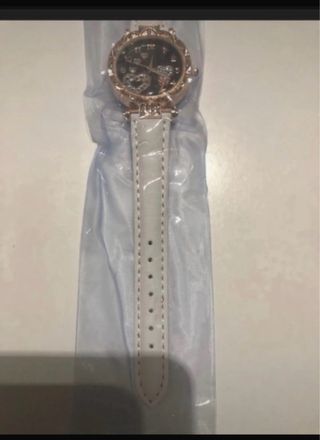 Reloj Mujer Cuero Blanco Nuevo