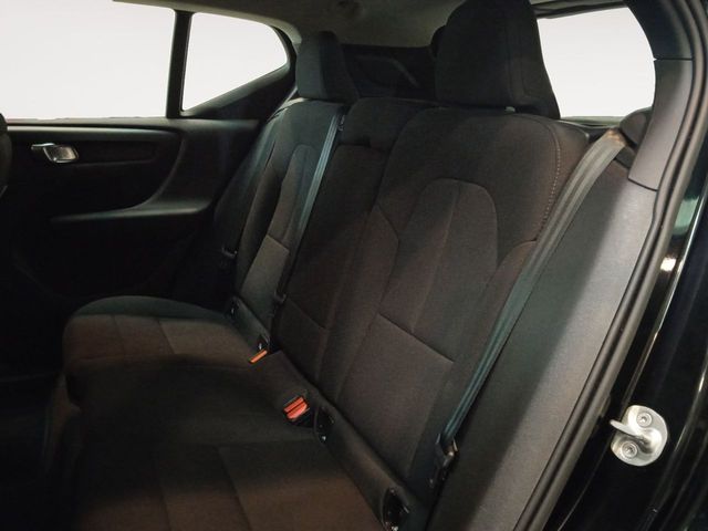 Volvo XC40 Essential 2WD