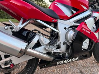 Yamaha YZF R6 2002