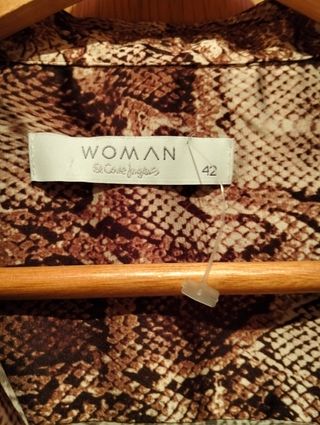 Blusa Woman estampado serpiente