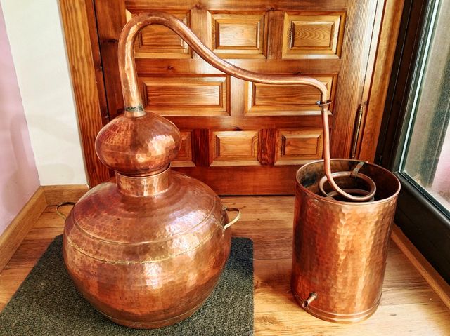 Alambique Cobre 30 Litros. Altura de 68 cm!.