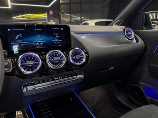 Mercedes-Benz GLA 45S AMG 421cv!!