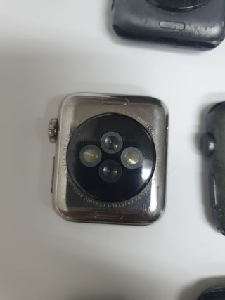 Lote 5 Apple Watch (Plata y Negro)
Serie 2-3-4 SE 