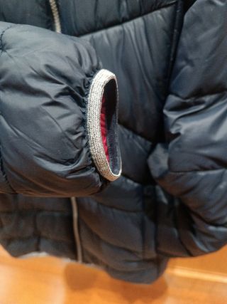 Abrigo de plumas azul para niña Talla 13 años