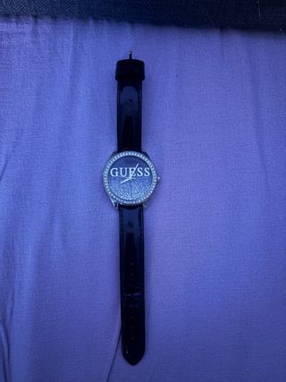 Reloj Guess Negro y Plateado