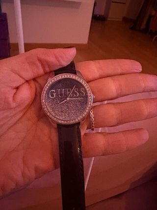 Reloj Guess Negro y Plateado