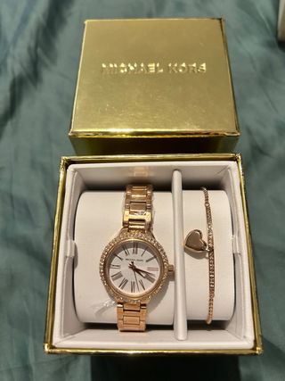 Reloj Michael Kors Dorado con Pulsera