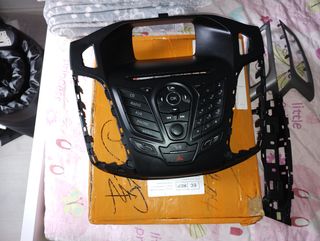 Radio CD Original con pantalla LCD 3'5" Ford Focus